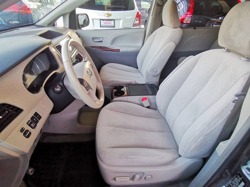 Imagen 9 de 15 de Toyota Sienna 2014 3.5 Xle Piel Mt