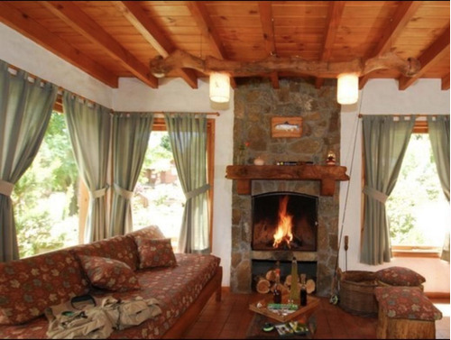 Complejo De 5 Cabañas Turísticas Con Pileta Climatizada - San Martin De Los Andes