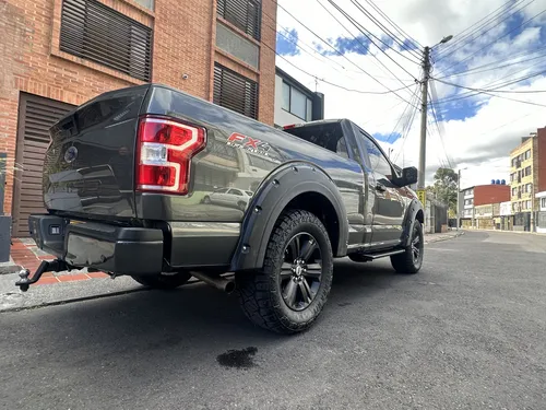 Ford F-150 3.3 Xlt