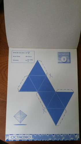 A Mano Alzada Y 24 Figuras Geométricas