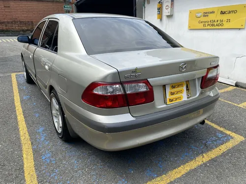 Mazda 626 Nuevo Milenio 2.0 2001