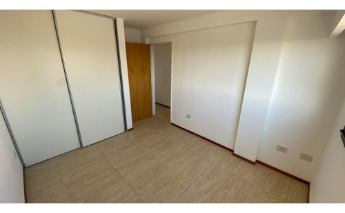 Venta Departamento 2 Dormitorios Caseros Con Cochera