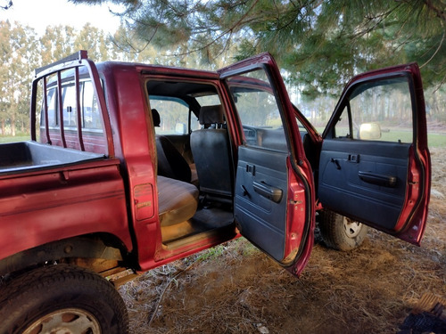 Imagen 4 de 16 de Toyota Hilux 4x4 D/c Año 1995