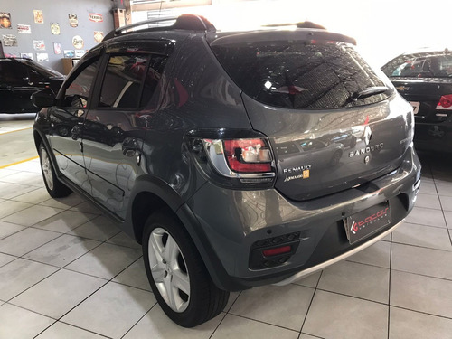 Imagem 7 de 8 de Renault- Sandero 2019