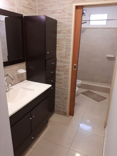 Casa En Venta En Mataderos