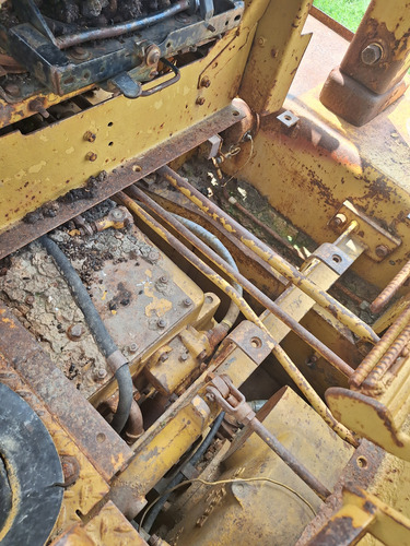 Bulldozer D9h Ripper