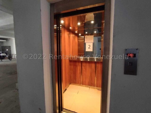 Imagen 18 de 19 de En Venta Amplio Apartamento En Obra Gris Maracay Zona Centro 23-12899 Hc