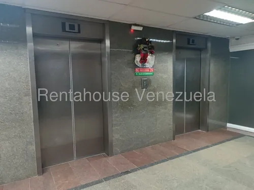 Se Vende Oficina En El Rosal