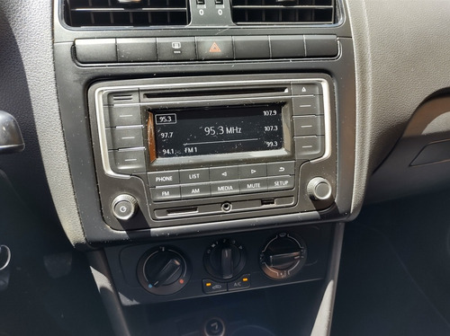Imagen 10 de 11 de Volkswagen Vento 2019 1.6 Starline Mt