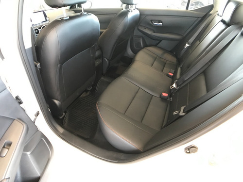 Nuevo Nissan Sentra Sr Cvt 2.0 Cv 150 Cadenero