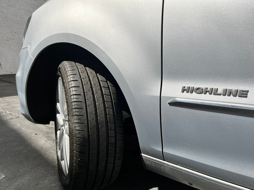 Volkswagen Suran 1.6 Highline Msi 110cv