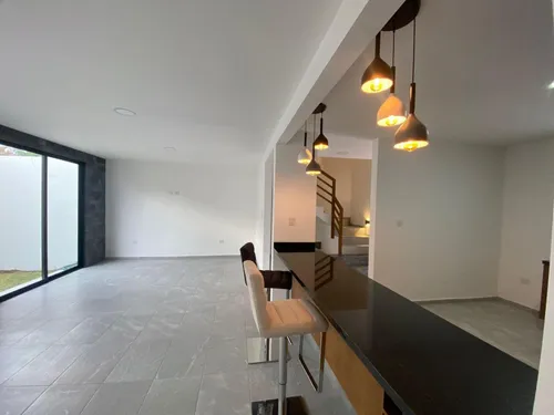 Casa En Venta En Fraccionamiento Argos San Pedro Cholula