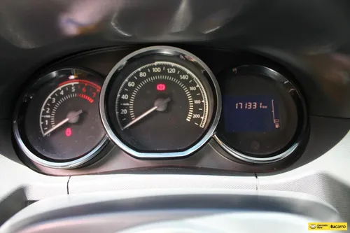Renault Duster 2.0 Dynamique/Intens 4x4 Mt
