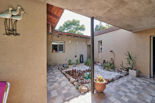 Imagen 7 de 25 de Venta Importante Casa En Barrio Cerrado Portal Del Sol - San Lorenzo