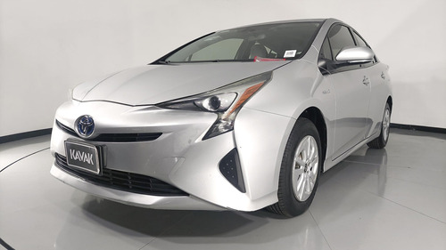 Toyota Prius 1.8 HYBRID BASE