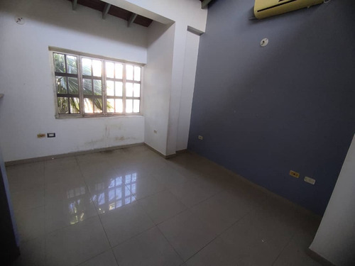 Imagen 13 de 19 de Casa En Venta En Turmero La Mantuana 04128900222