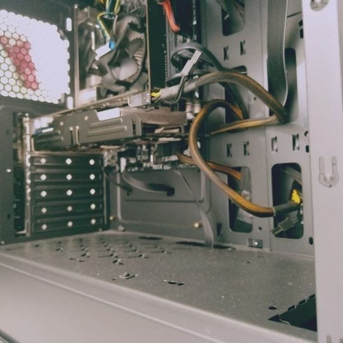 Imagem 4 de 5 de Pc Gamer I3 9100f De 9° Gen
