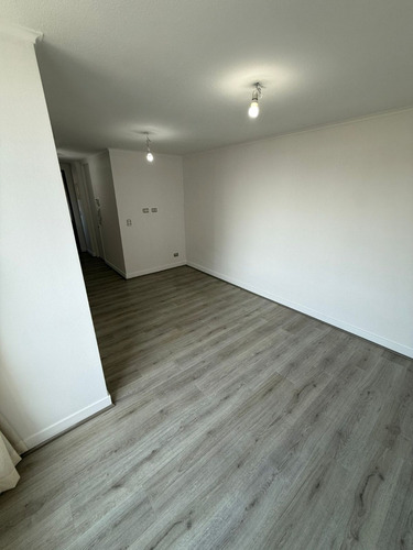 Homestudio En Arriendo, Amalia Errazuriz 956, Independencia