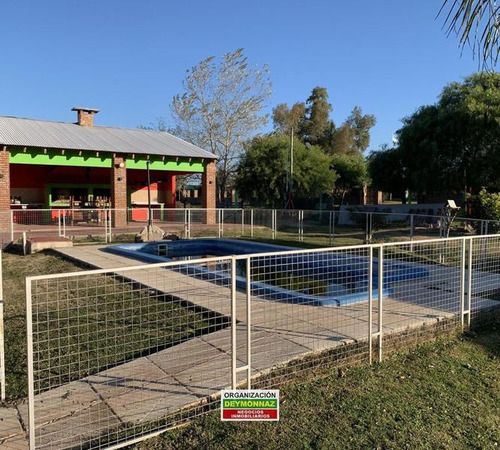 Imagen 3 de 30 de Venta Complejo En Ingreso A Colón - Piscina.