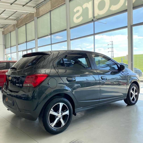 Imagen 6 de 14 de Chevrolet Onix 1.4 Ltz 98cv 2017 Manual Pointcarsar