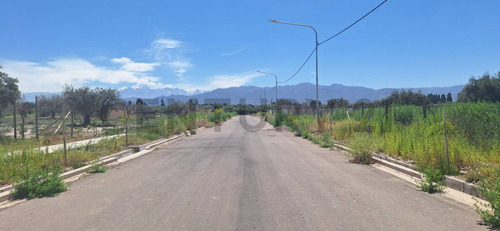 Terreno De 350m² En Bº Gran Vistalba Century 21 Lopez Vende Gran Oportunidad..! Zona De Gran ...