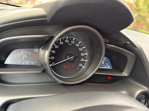 Mazda 2 1.5 TOURING AUTOMATICO HB