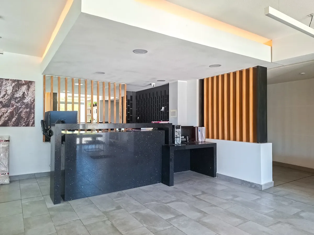 Imagen 3 de 21 de Edificio Av. Pdte. Balmaceda Vista Norponiente Piso 12