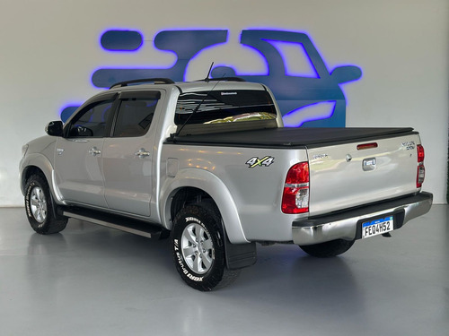 Toyota Hilux CD SRV 4x4 2.7 Flex 16V Aut.
