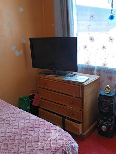 Casa En Venta De 4 Dorm. En Independencia,mirador Viejo