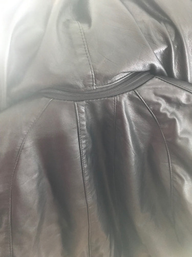 Imagen 6 de 8 de Campera De Cuero De Mujer - Usado