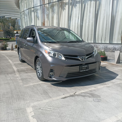Toyota Sienna 3.5 Xle At