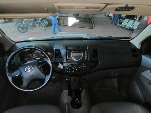 Toyota Hilux 2015 2.5 Imv 142 Hp 4x4
