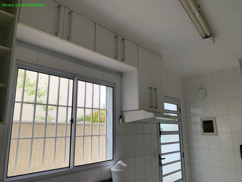 Imagem 8 de 29 de Sobrado Super Bem Localizado Na Granja Viana, Perto Do Centrinho, Fácil Acesso A Raposo E Rodoanel. - Ca00904 - 70322744