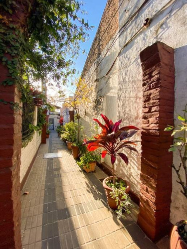 Imagen 3 de 14 de Departamento Tipo Casa En Venta En Lanus Oeste