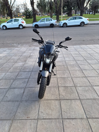 Bajaj Dominar 250 - 2022 2.300km - Tomamos Tu Usado
