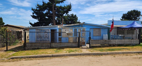 Acogedora Casa En Venta De 4 Dorm. En Quintero