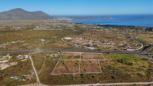 Vendo Terreno Ideal Servicentro O Inversión (64641)