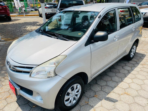 Toyota Avanza 1.5 Premium 99hp Mt