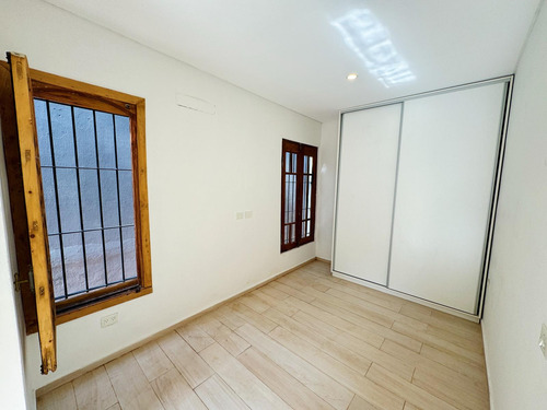 Ph A Estrenar Con Patio Propio En Alquiler! En Pb.