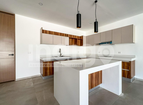 Casa En Venta En Mérida En Privada Tamora, Conkal