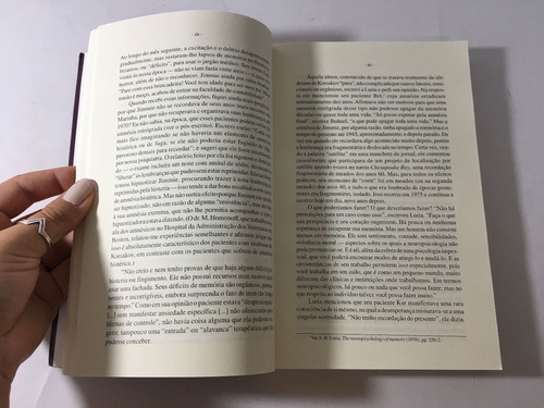 Livro O Homem Que Confundiu Sua Mulher Com Um Chapéu Oliver Sacks K064 (Usado)
