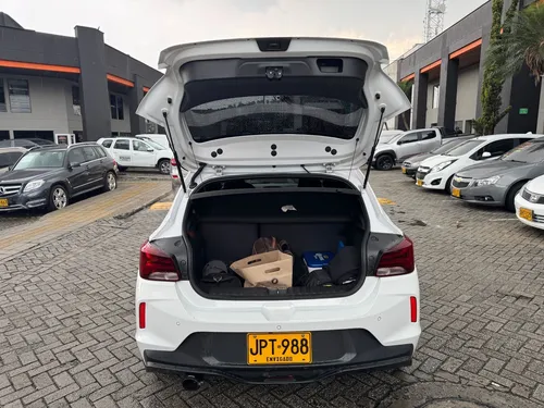 Chevrolet Onix 1.0T Rs Mt
