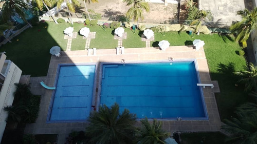 Apartamento Los Delfines Playa Grande La Guiara
