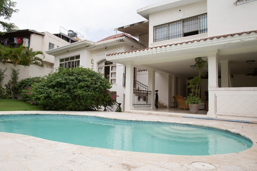 Imagen 5 de 19 de Casa En Residencial Cerrado