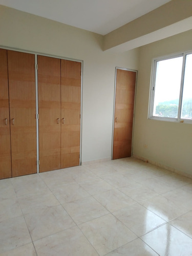 Apartamento Obra Blanca En Mañongo, Residencias Titanium Suite. Lm.p