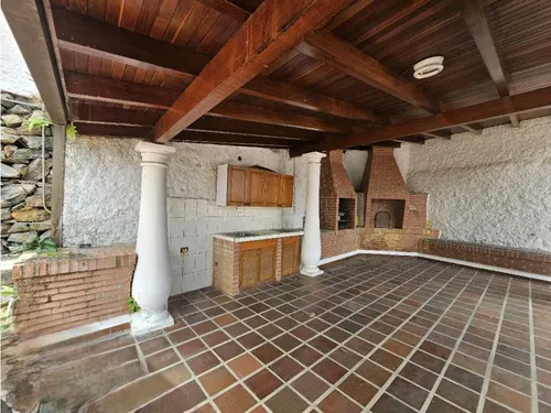 Casa Cumbres De Curumo