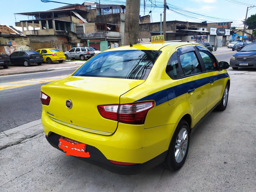 Fiat Grand Siena 1.4 Attractive Flex 4p