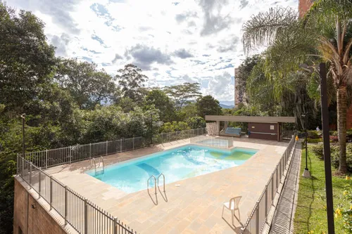 Apartamento En Arriendo En Loma Del Escobero. Cod A23971