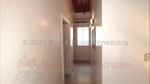 Imagen 10 de 15 de Casa En Venta En El Manantial El Consejo Aragua 22-25319 Irrr