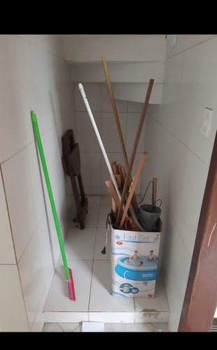 Casa Em Marica, 100mt Da Praia E Comercio